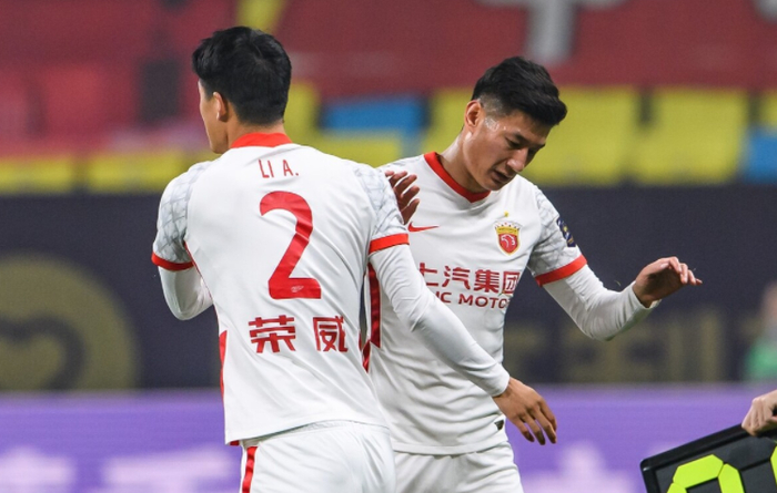 关于亚冠赛前走向成谜，里昂官宣签约，赛场秩序良好，训练强度明显提升的信息-开云入口